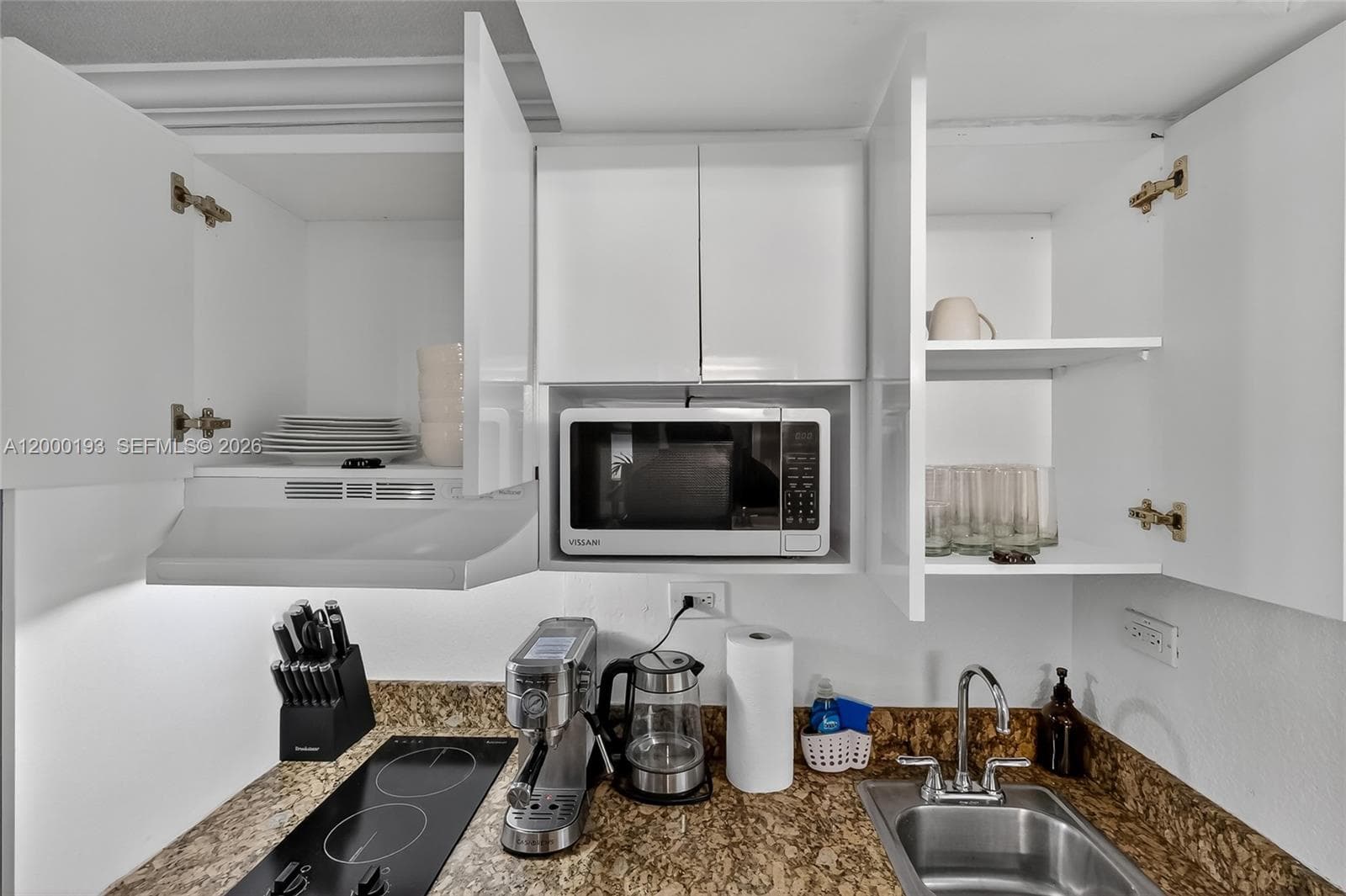 19201 Collins Ave 1123 photo 23