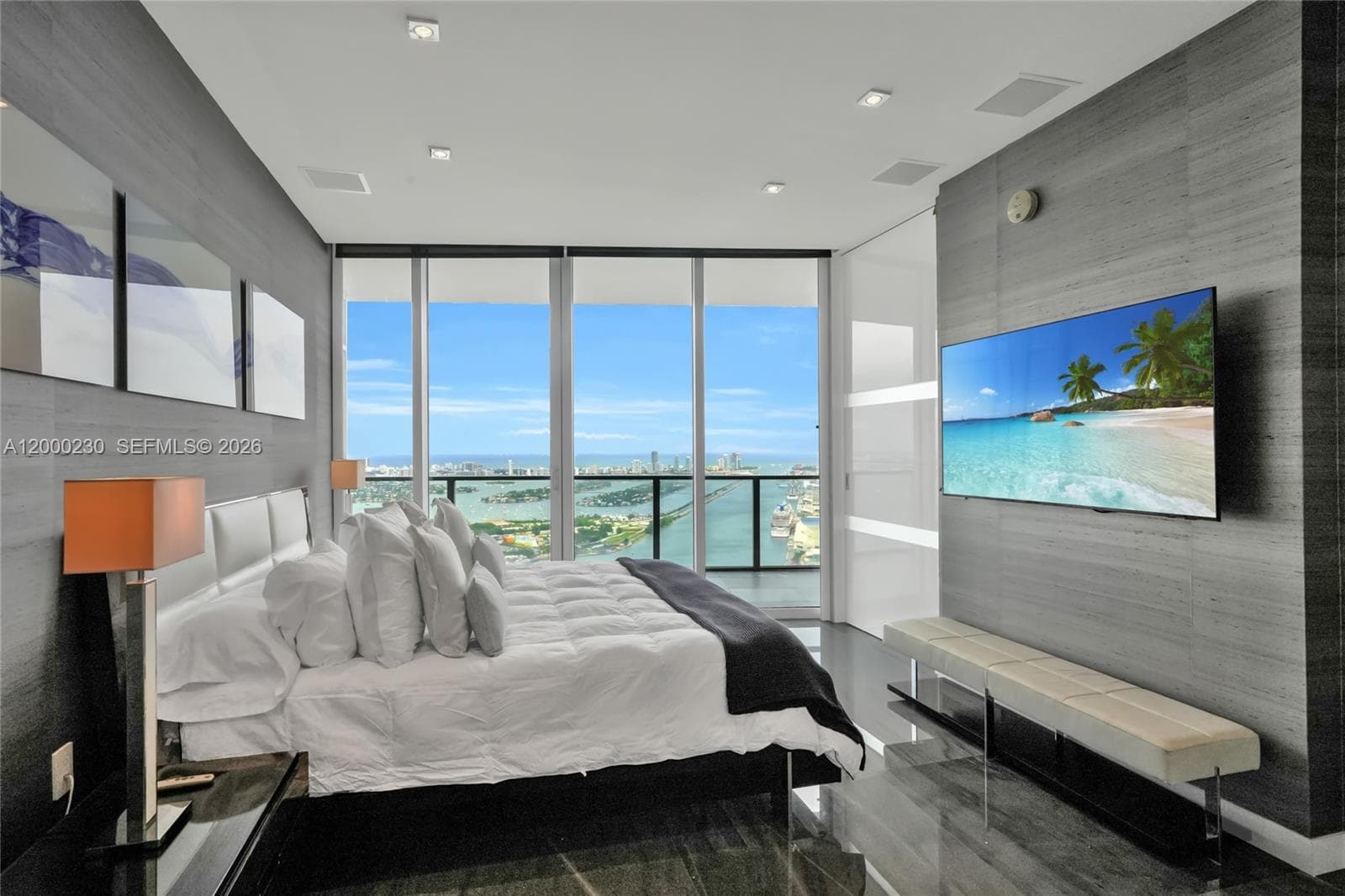 1100 Biscayne Blvd 6001 photo 24