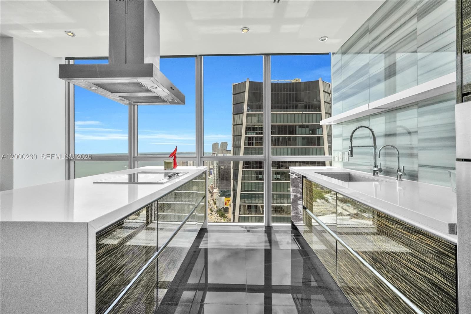 1100 Biscayne Blvd 6001 photo 10