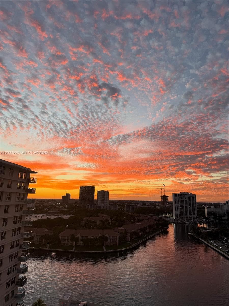 3800 S Ocean Dr 1623 photo 8