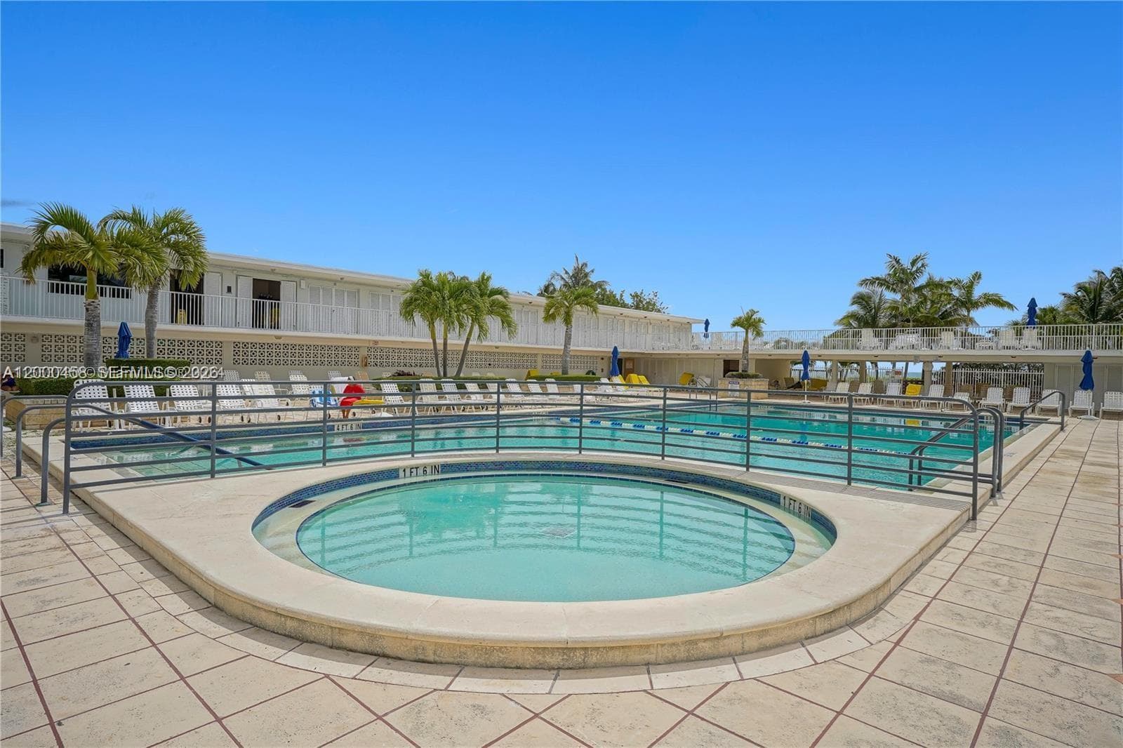 4747 Collins Ave 1108 photo 14