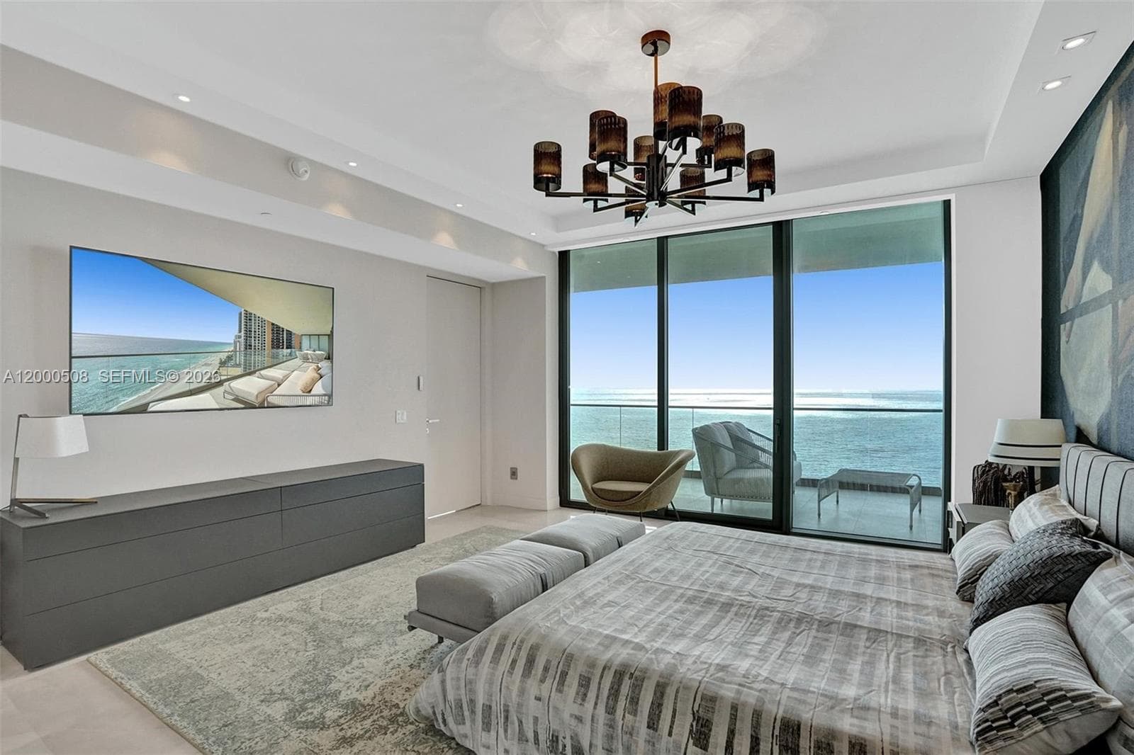 18975 COLLINS AVE 4