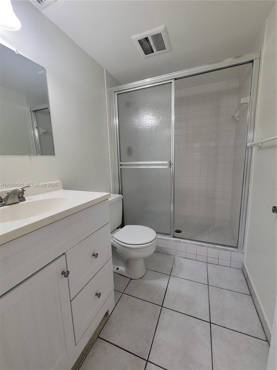 1340 NE 28th Ave 129 photo 11