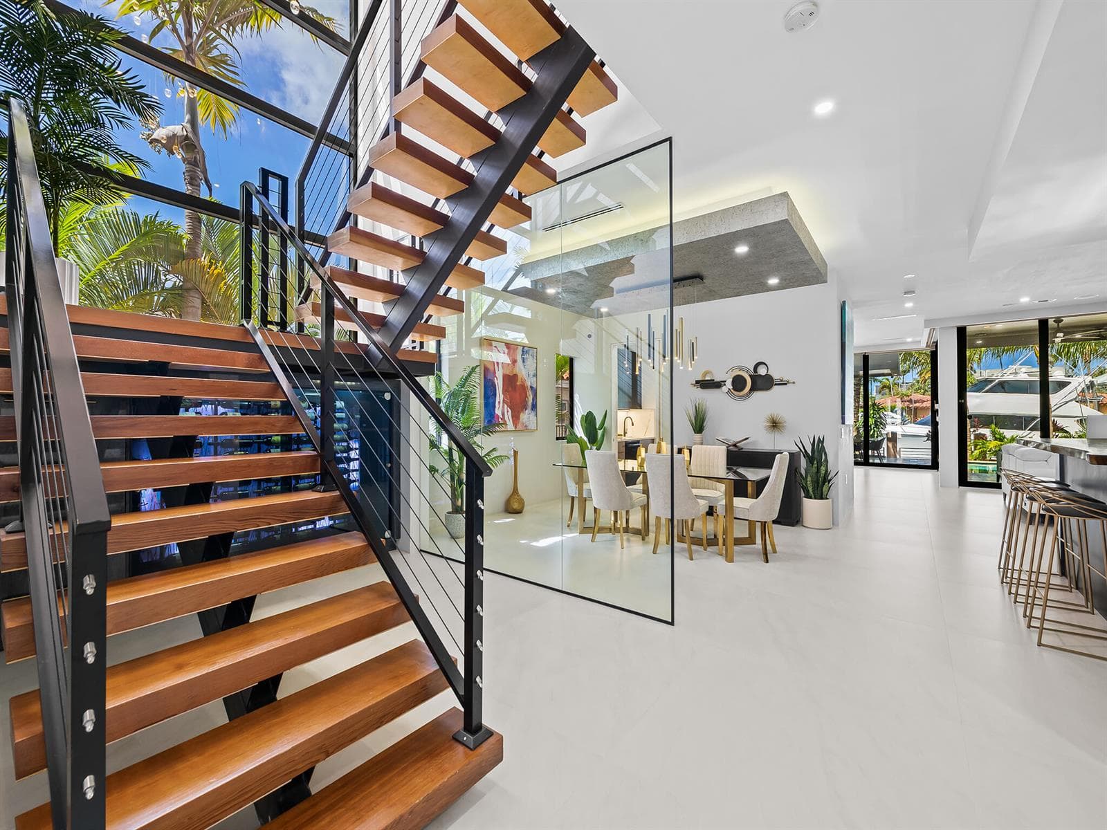 609 Poinciana 3