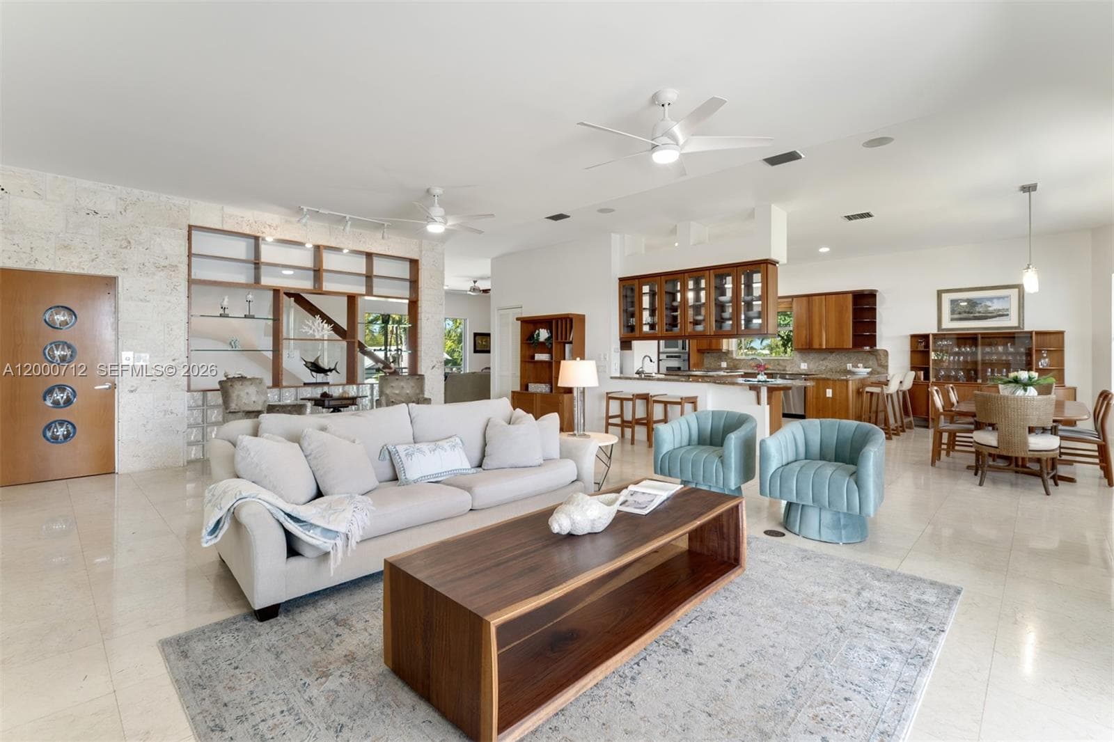137 Sapodilla Dr photo 21