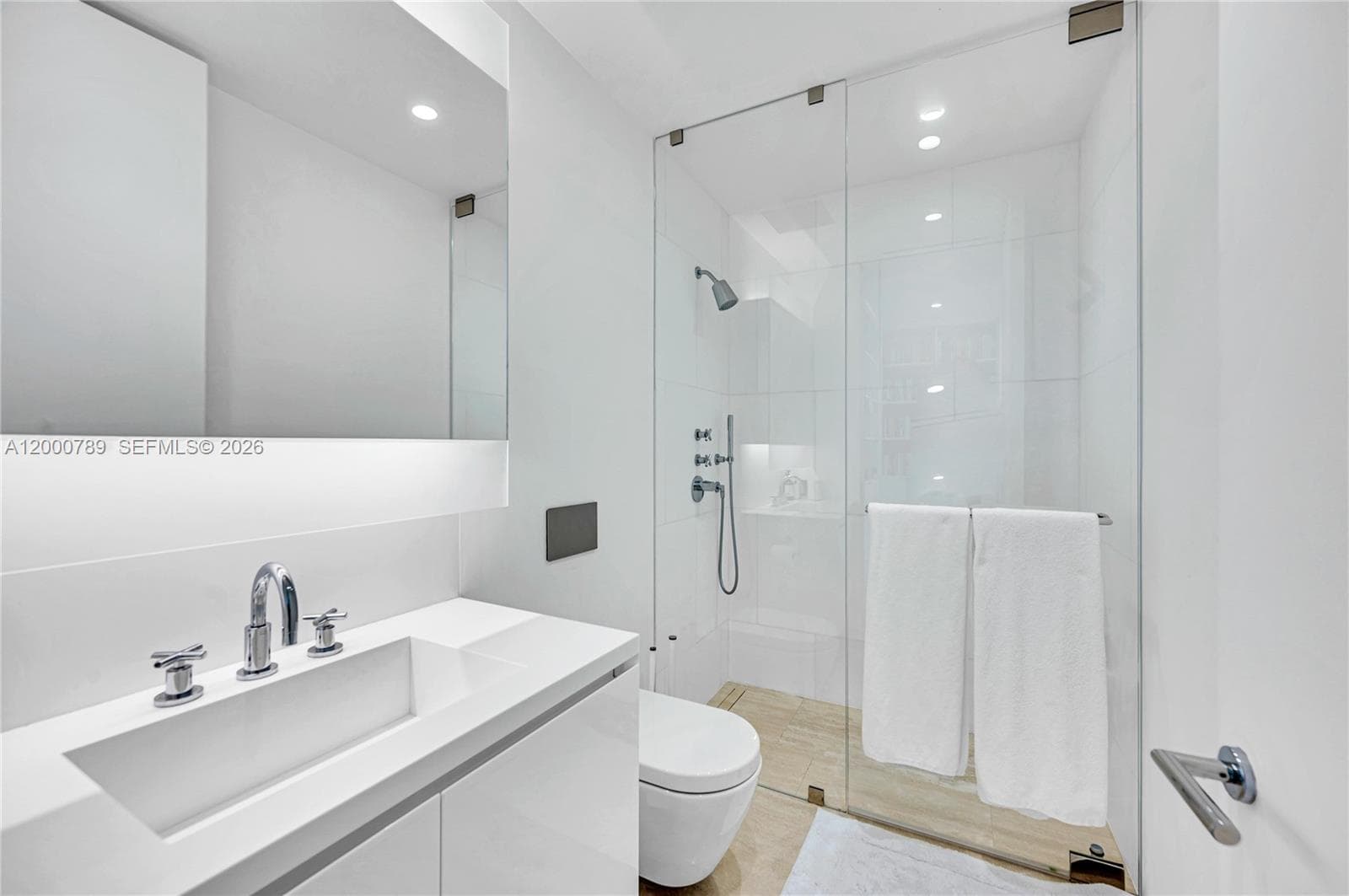 9001 Collins Ave S-201 photo 19