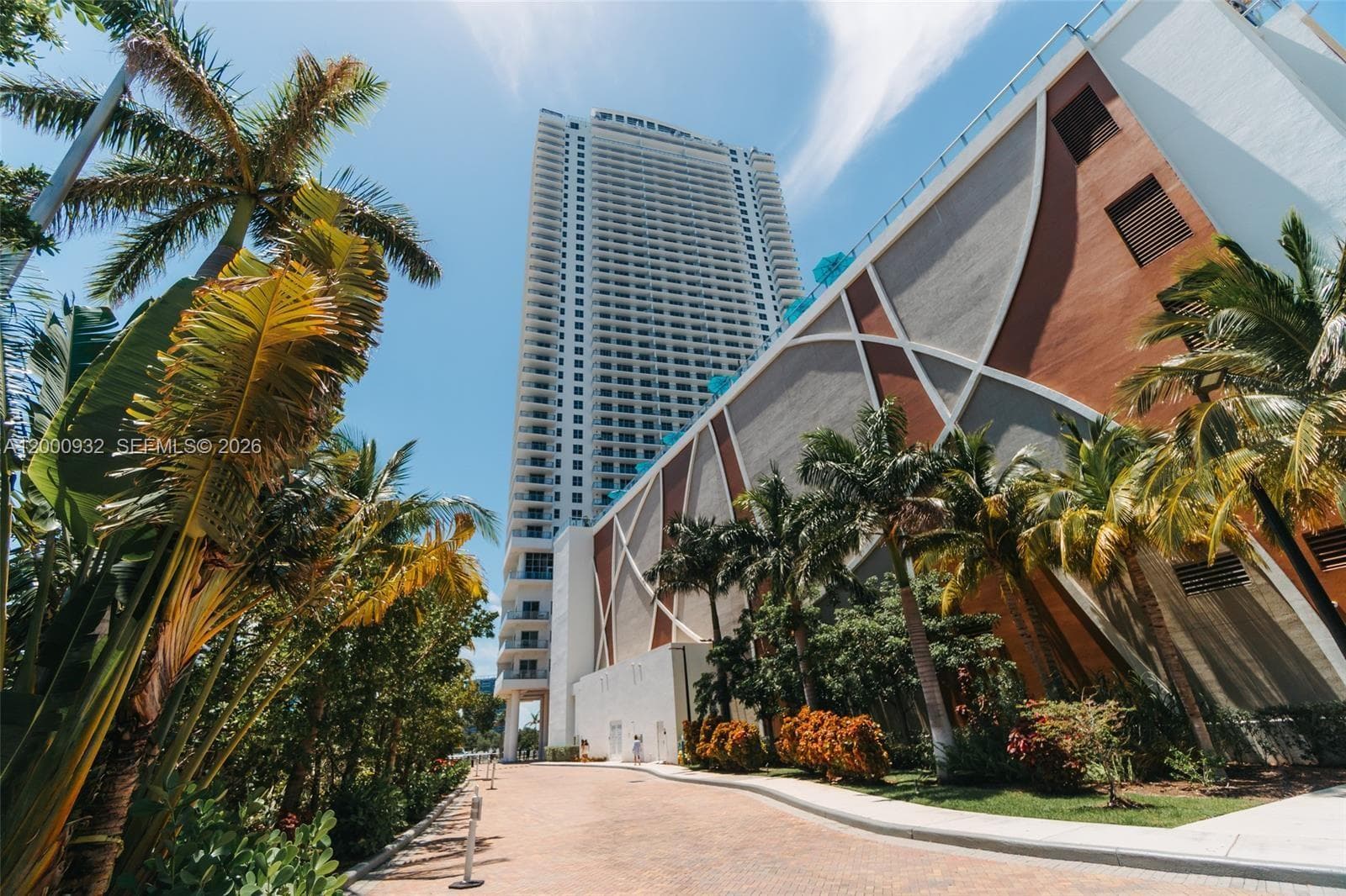 4010 Ocean Dr 2