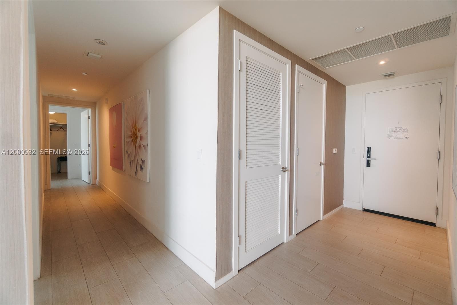 4010 Ocean Dr 4