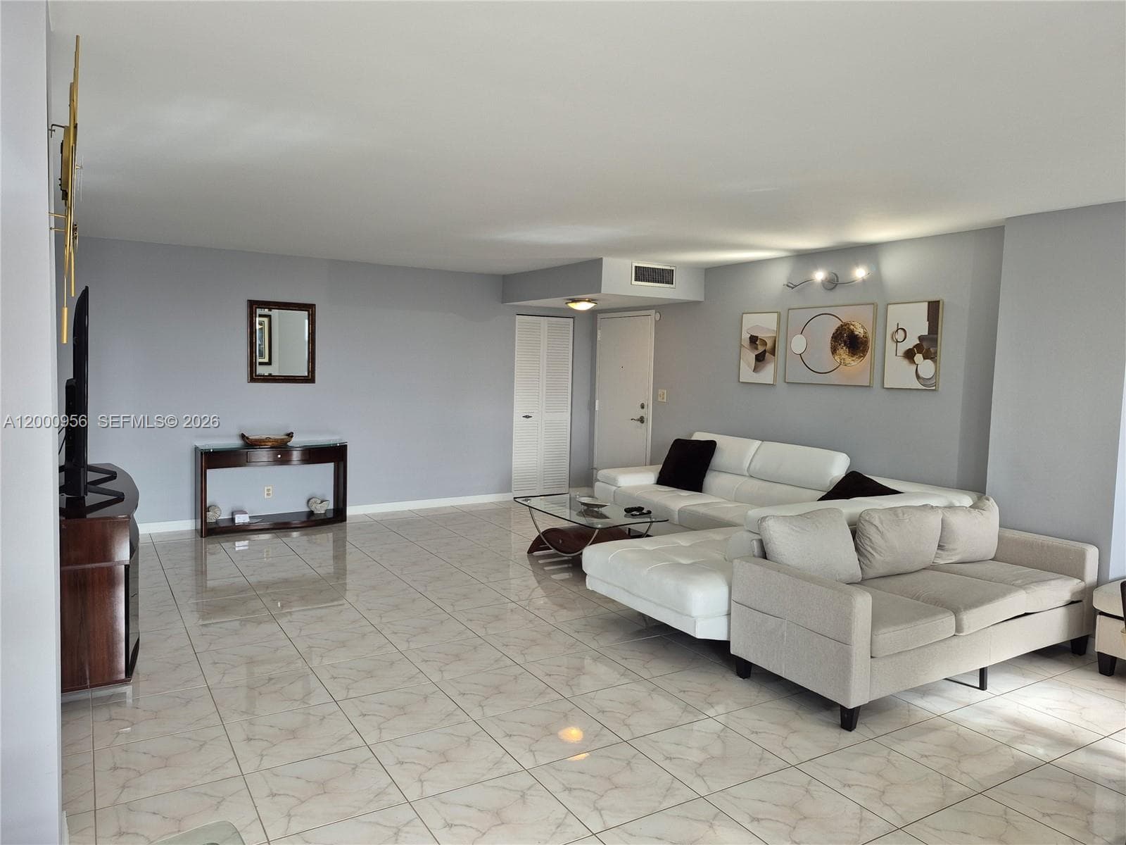 1912 Ocean Dr 2