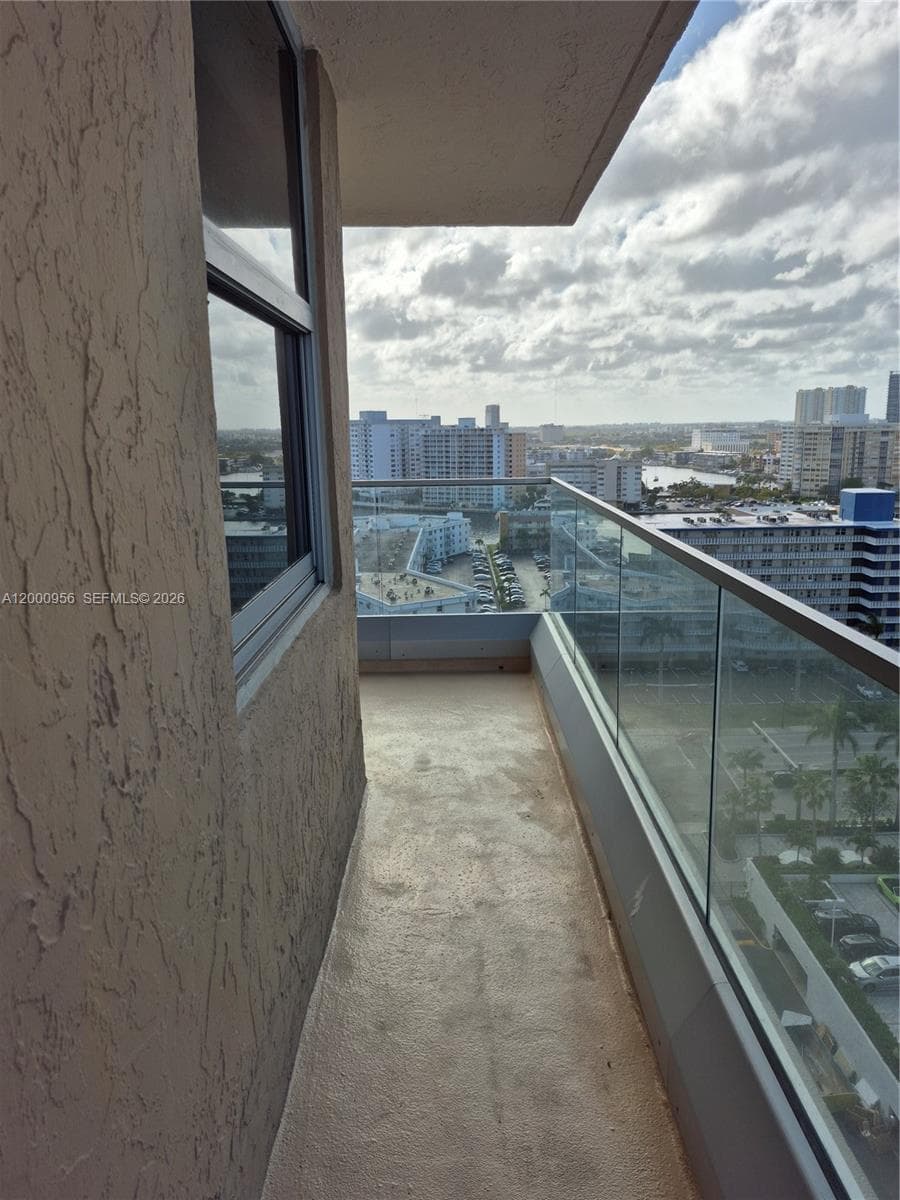 1912 Ocean Dr 17C photo 15