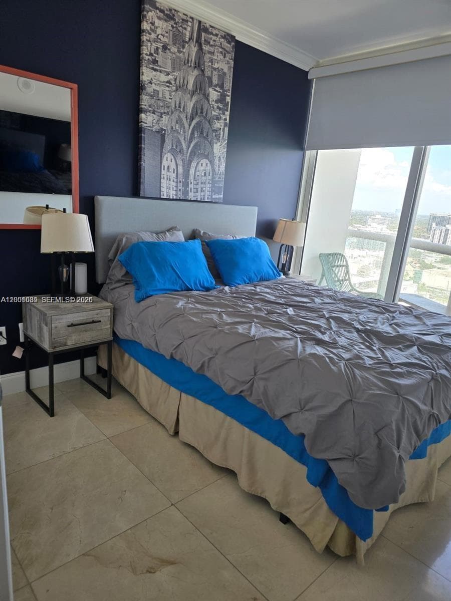 6365 Collins Ave 2710 photo 13