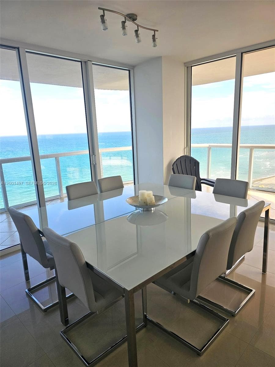 6365 Collins Ave 1703 photo 4