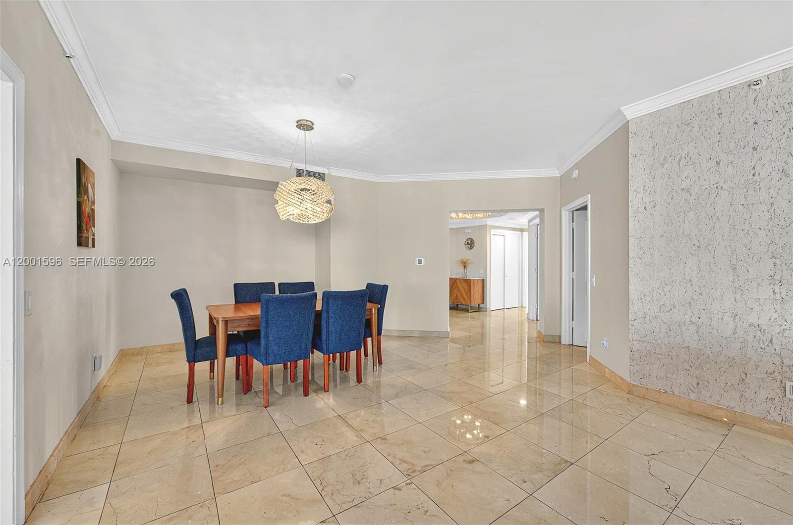 21050 Point Pl 2301 photo 17