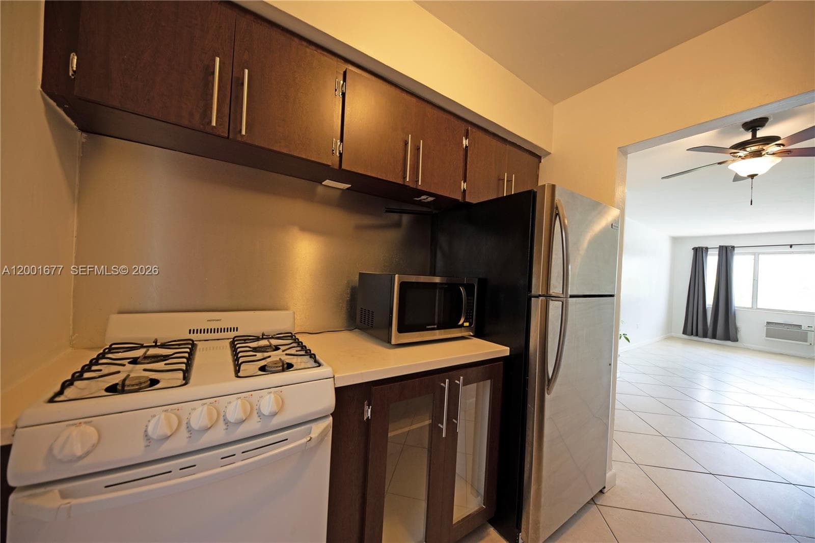 2250 Bay Dr 4 photo 6