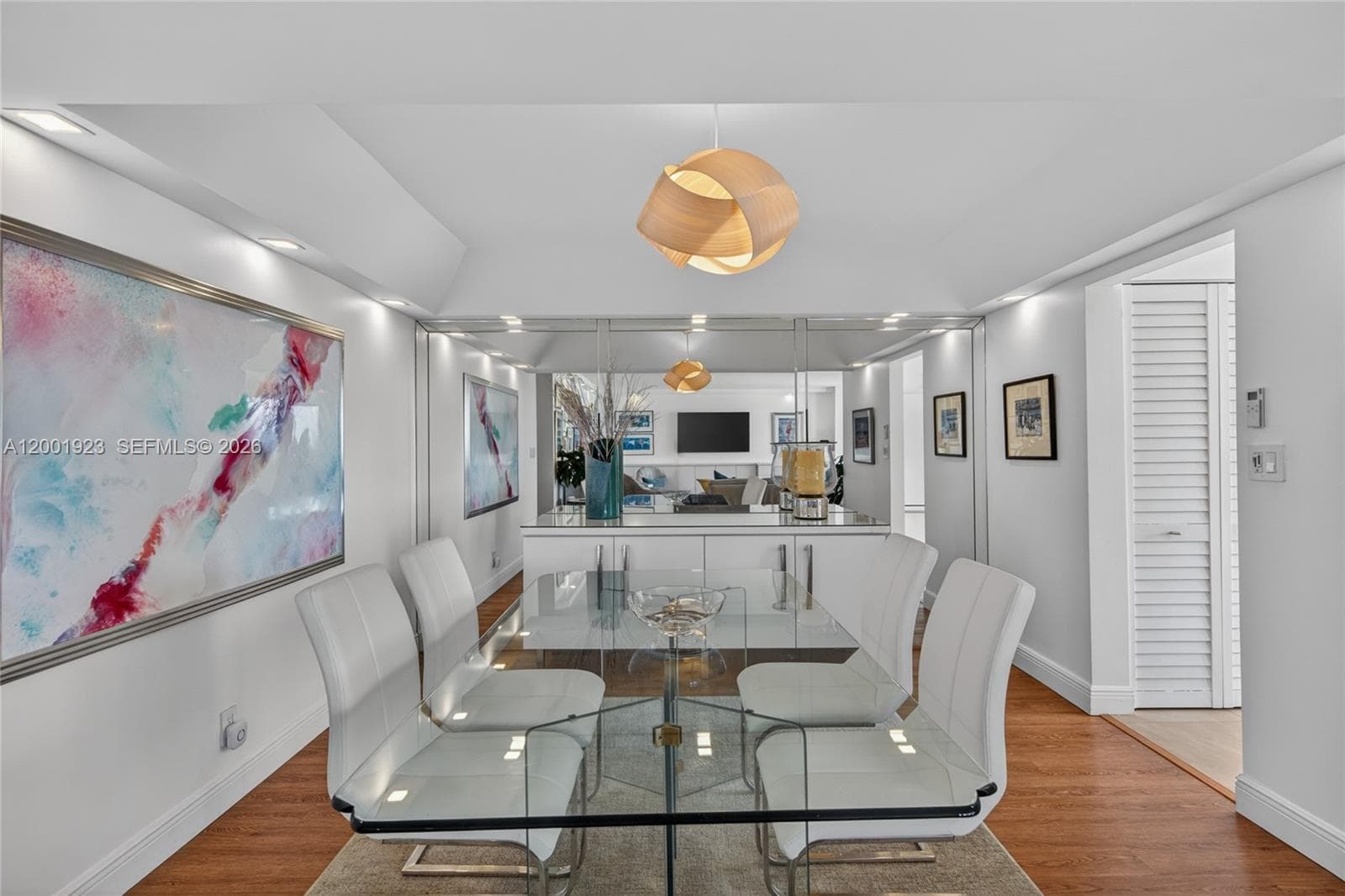 1905 Ocean Blvd 5