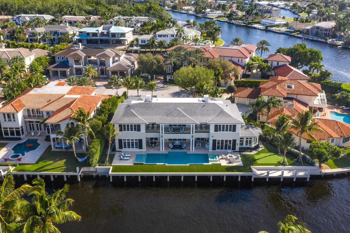 133 W Coconut Palm Road 5
