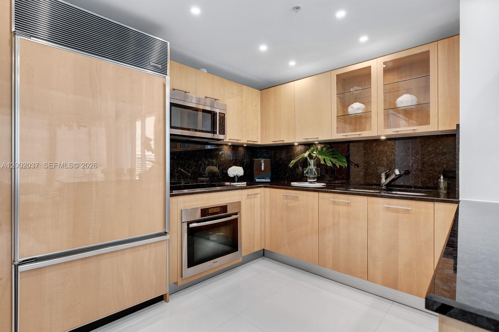 6899 Collins Ave 1109 photo 13