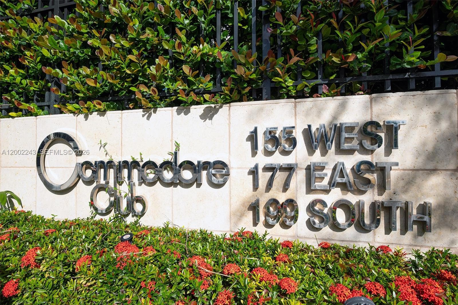 155 OCEAN LANE DR 1101 photo 14