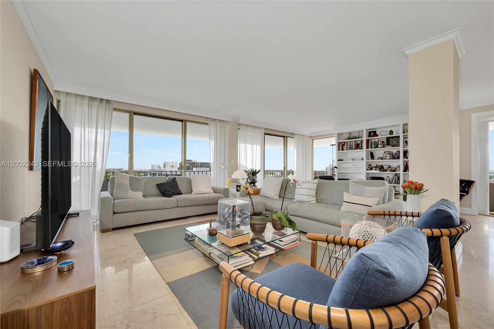 155 OCEAN LANE DR 1101 photo 21
