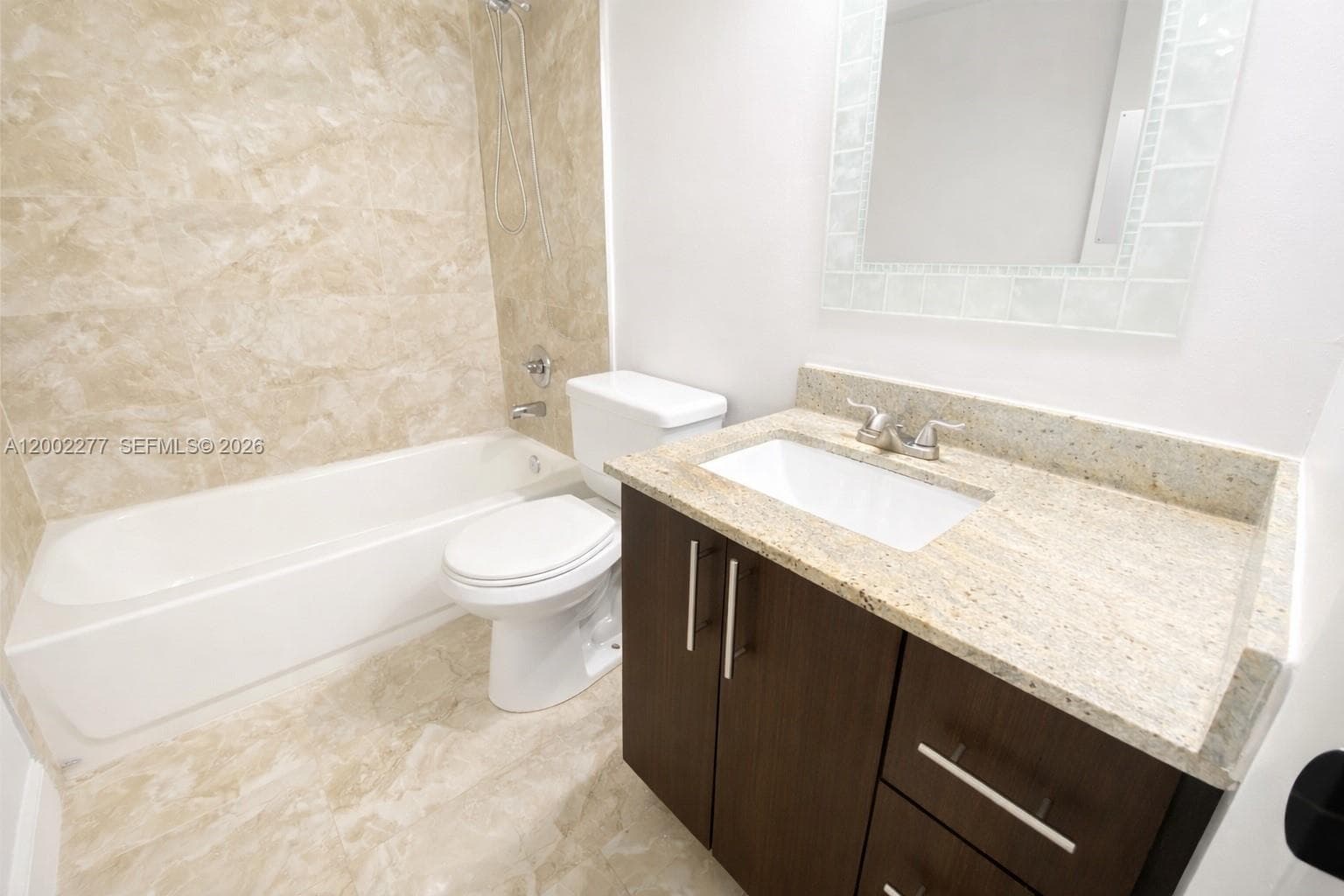 16508 NE 26th Ave 601 photo 13