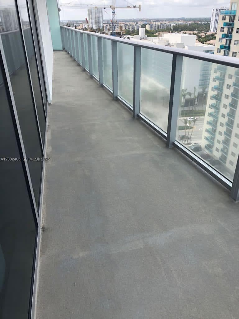 4111 Ocean Dr 4