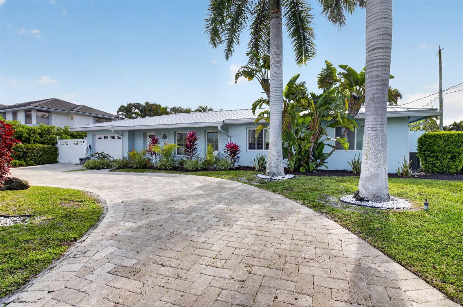 5800 NE 7th 3