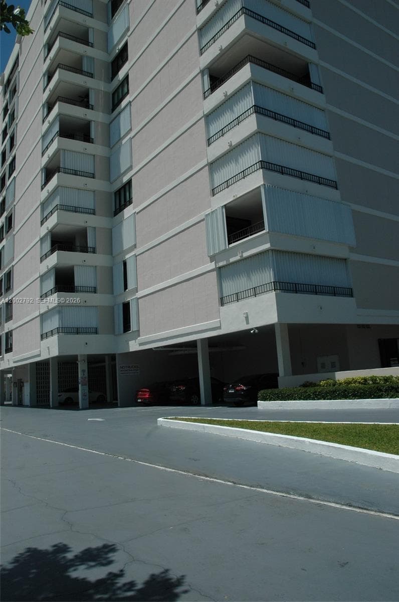 1401 S Ocean Blvd 408 photo 23