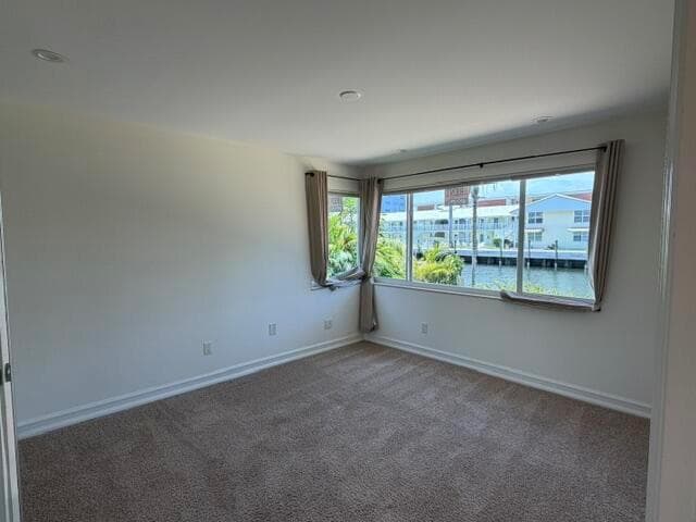2857 NE 32nd Street 8 photo 9