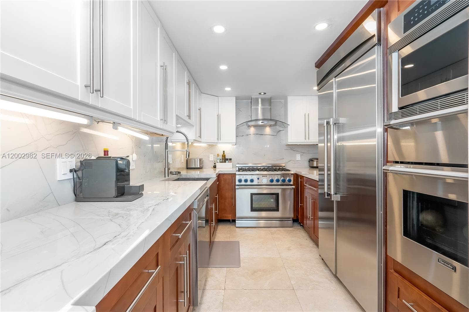 3140 S Ocean Dr (Avail 7/15-11/15 flex) 606 photo 9