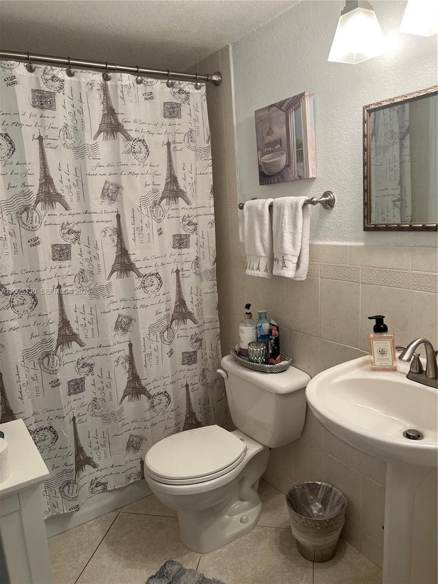 8335 SW 72nd Ave 212D photo 19
