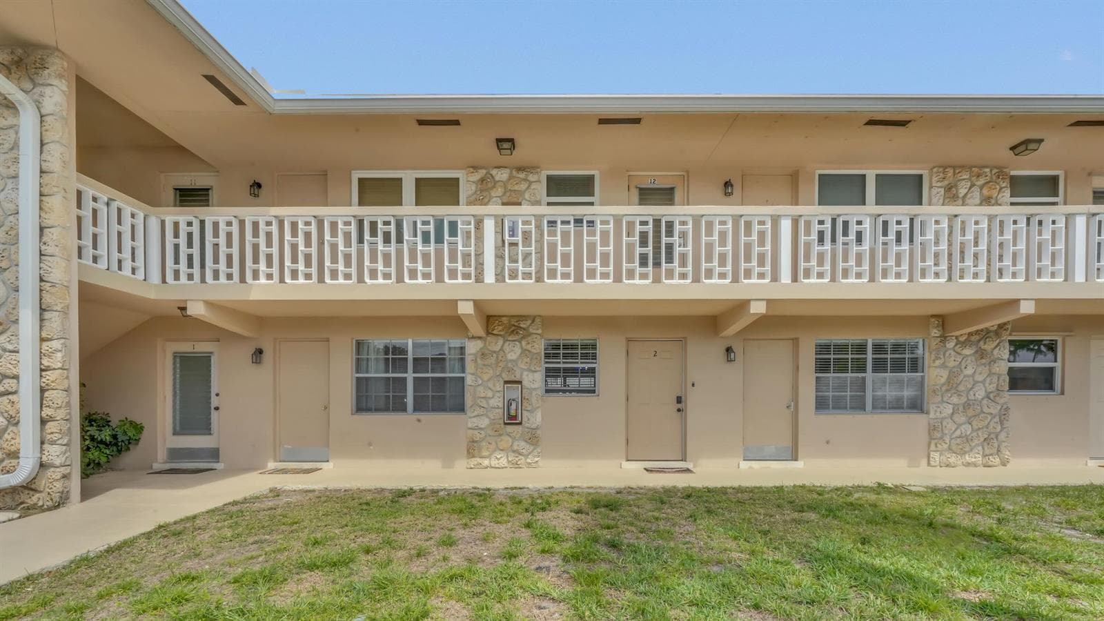 298 SE 6th Avenue #2 1