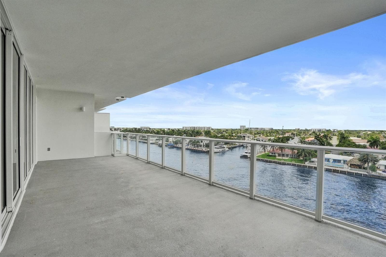 407 N Riverside Drive #602 3