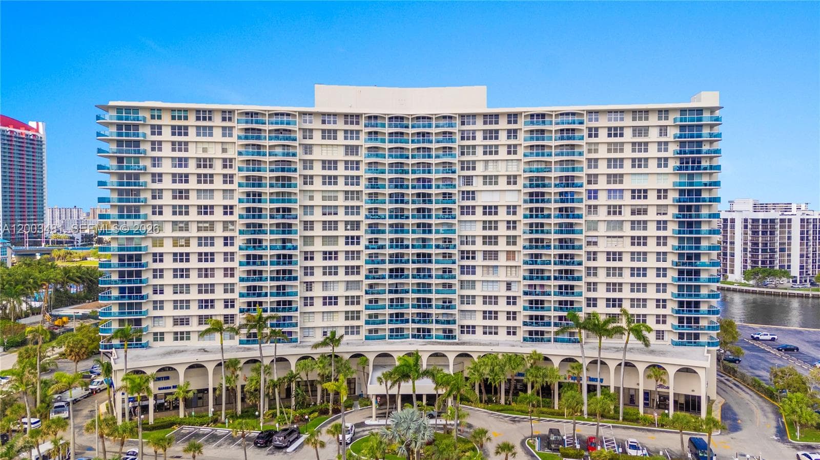 3800 S Ocean Dr 802 photo 15