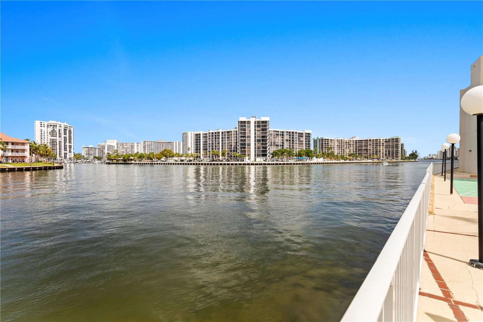 3800 S Ocean Dr 802 photo 25