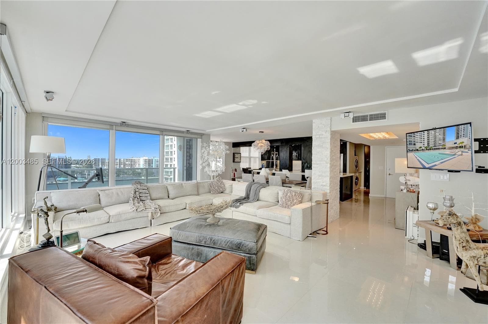 2751 Ocean Dr 1