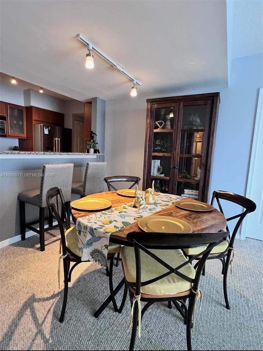2080 S Ocean Dr 707 photo 18
