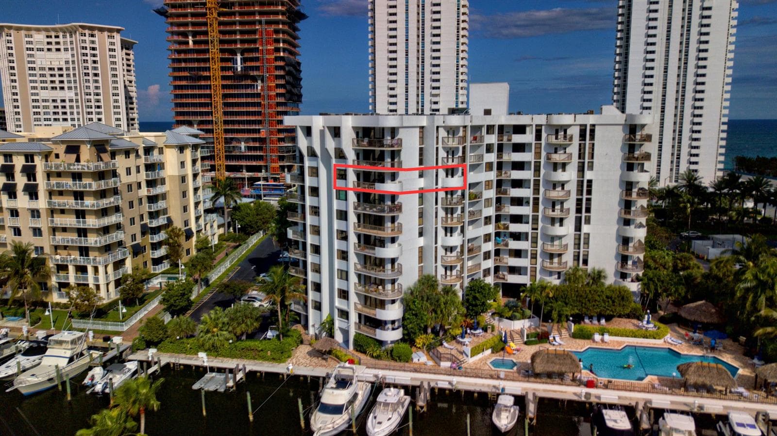 1361 South Ocean 808 photo 6