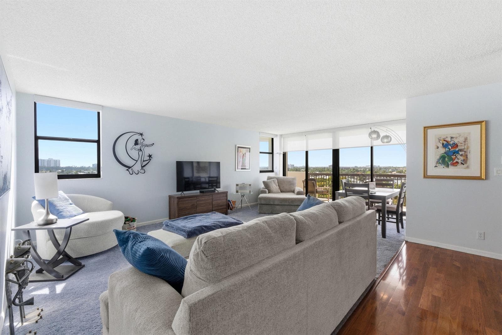 1361 South Ocean 808 photo 10