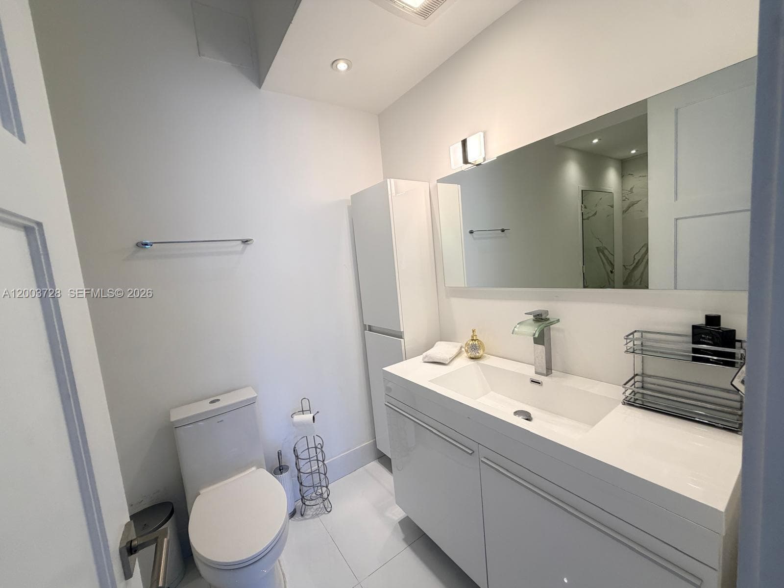 18041 BISCAYNE BLVD PH01 photo 15