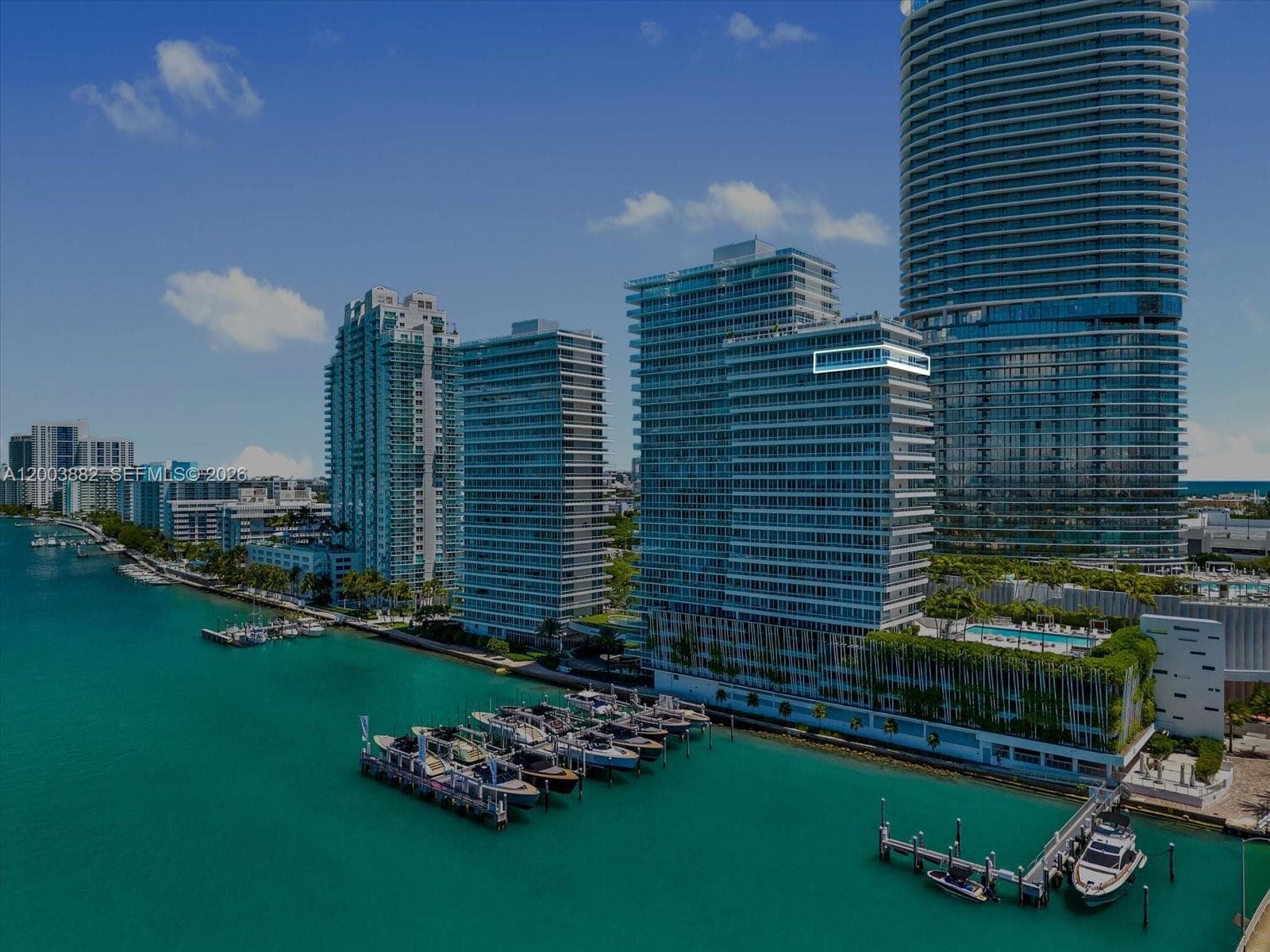 520 West Ave 2