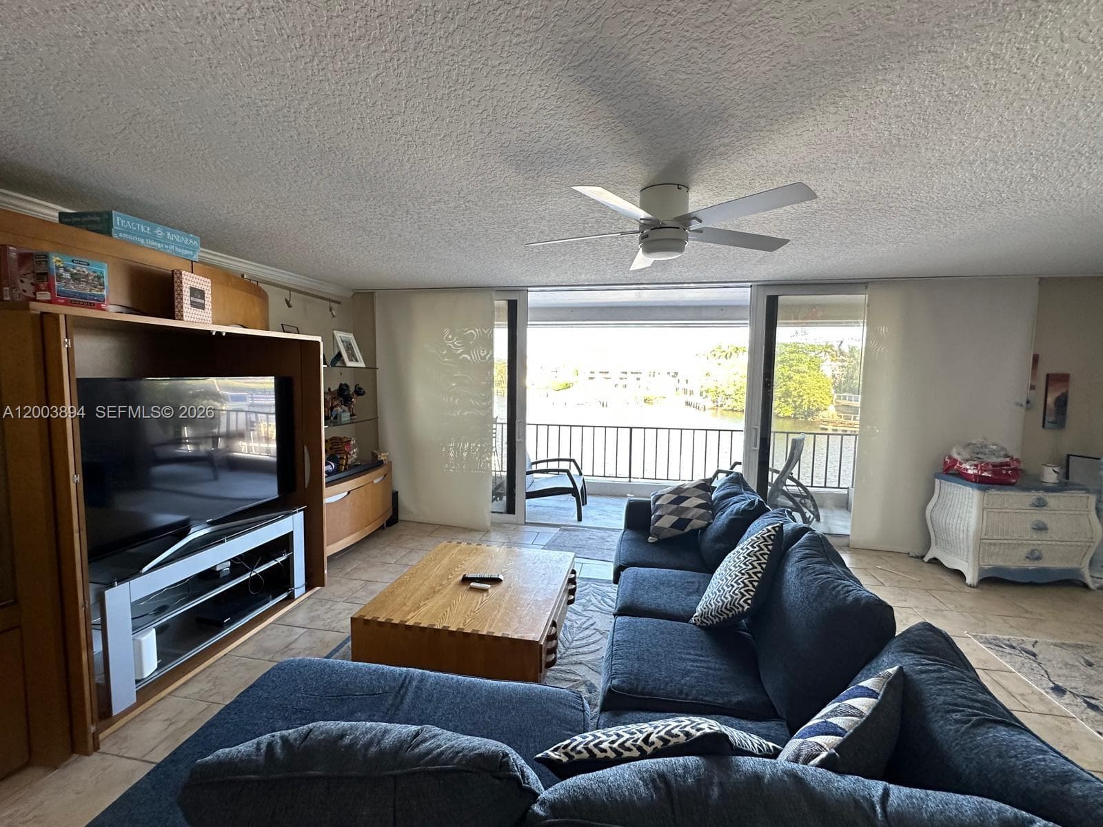 801 Palm Trl 10 photo 10