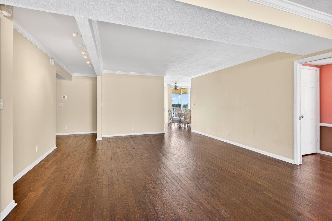 2000 S Ocean Boulevard 403 photo 10