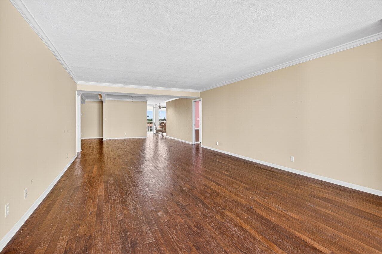 2000 S Ocean Boulevard 403 photo 8