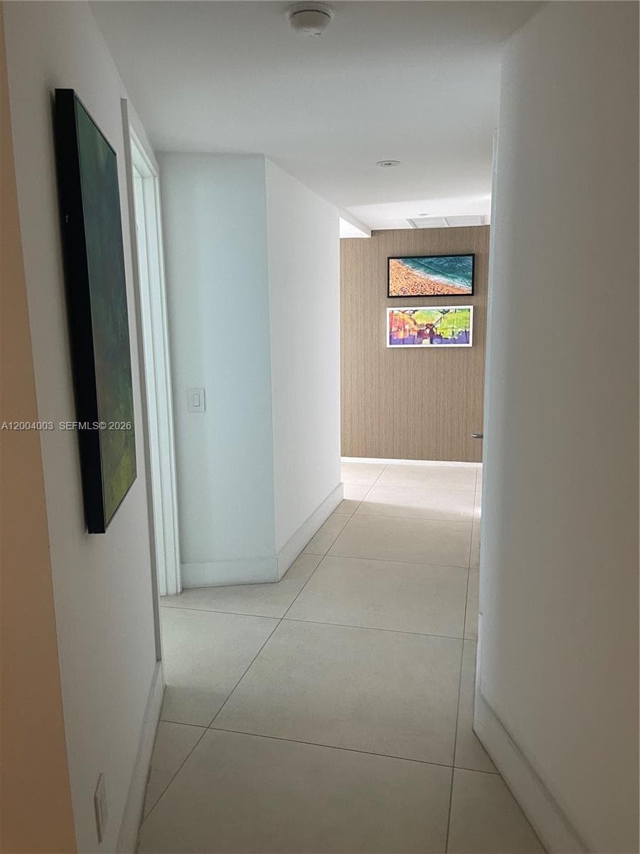 4111 Ocean Dr 3411 photo 20