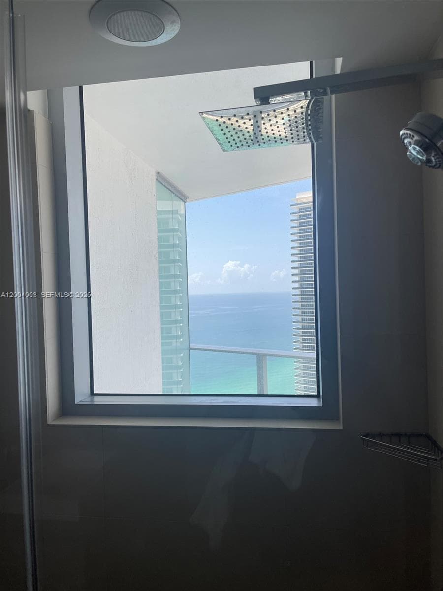 4111 Ocean Dr 3411 photo 15