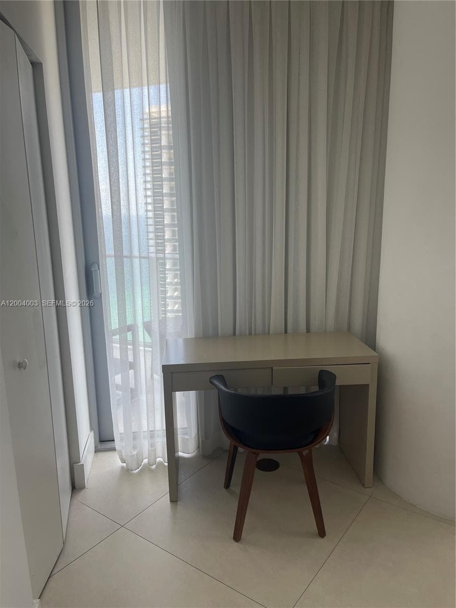 4111 Ocean Dr 3411 photo 19