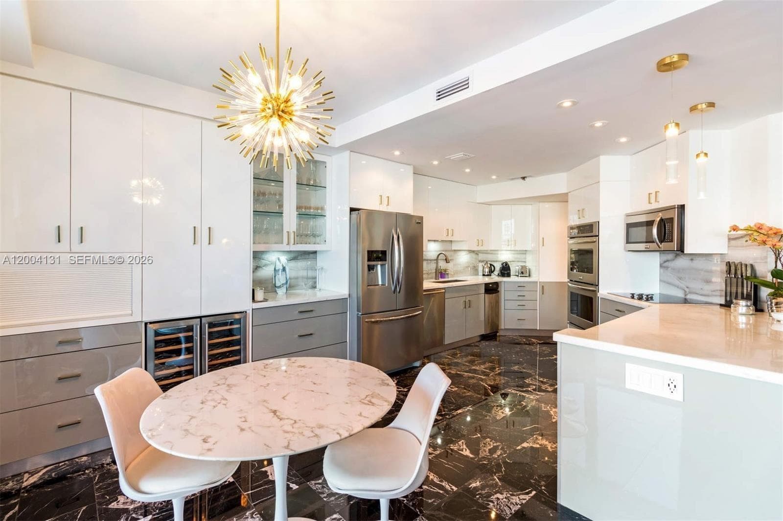 20191 E Country Club Dr TH7 photo 16