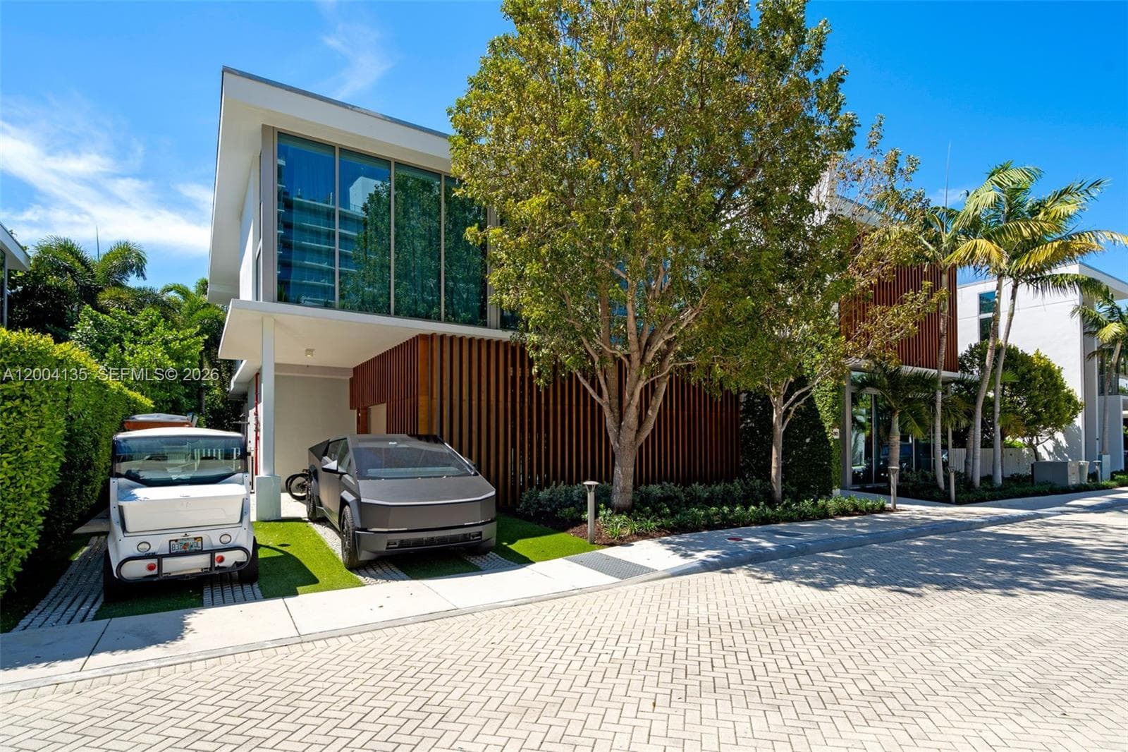 110 Reef Ln 2
