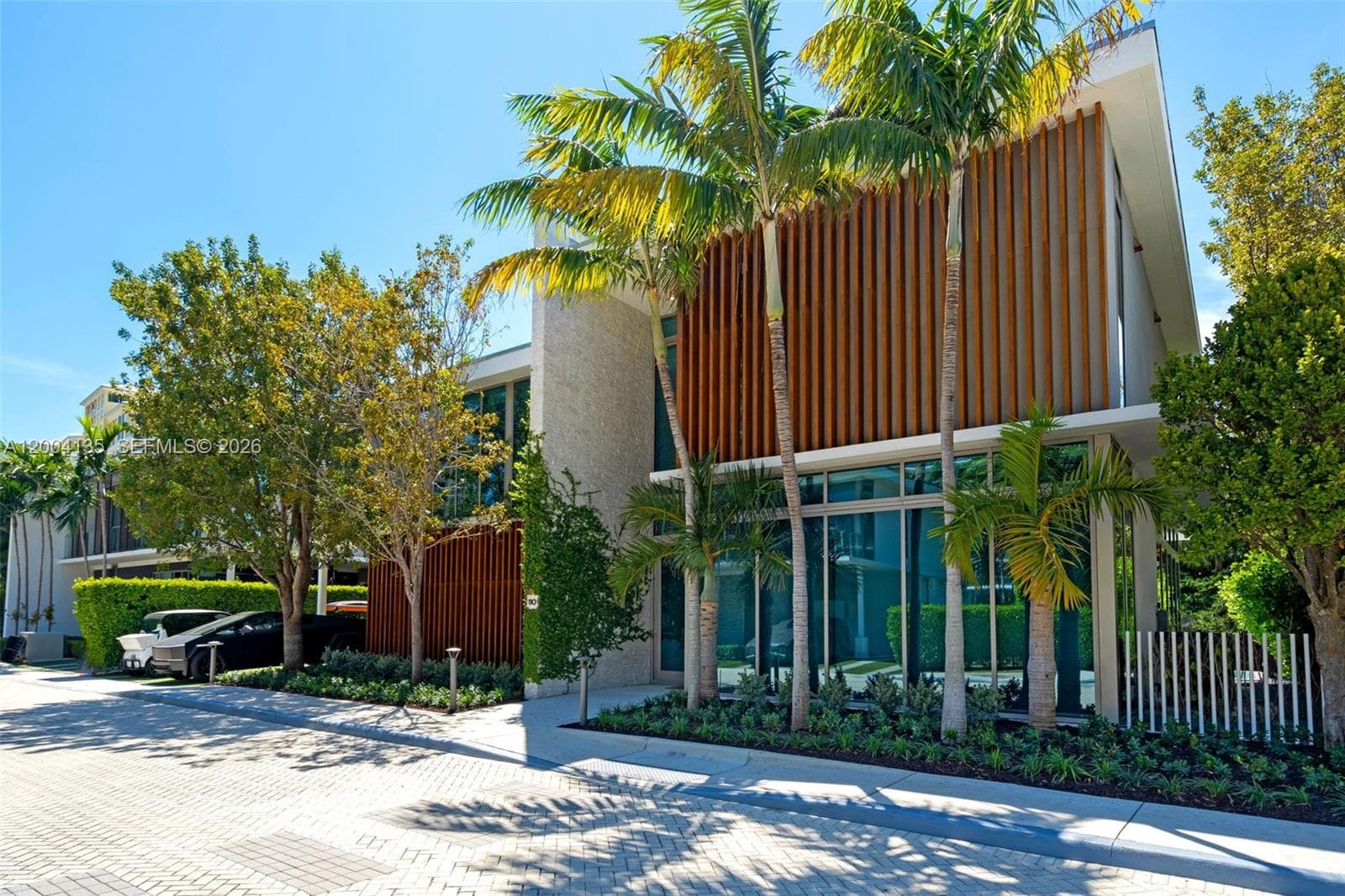 110 Reef Ln 3