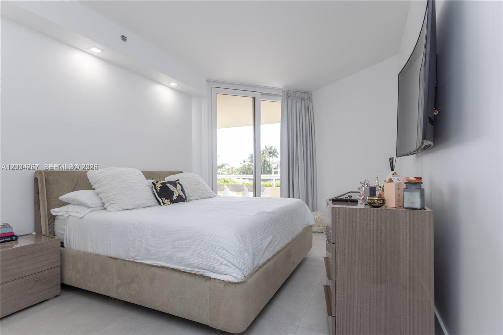 20191 E Country Club Dr TH9 photo 19